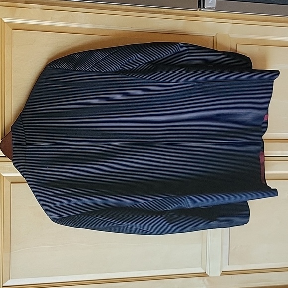 Velvet pinstripe dinner jacket - Picture 2 of 8